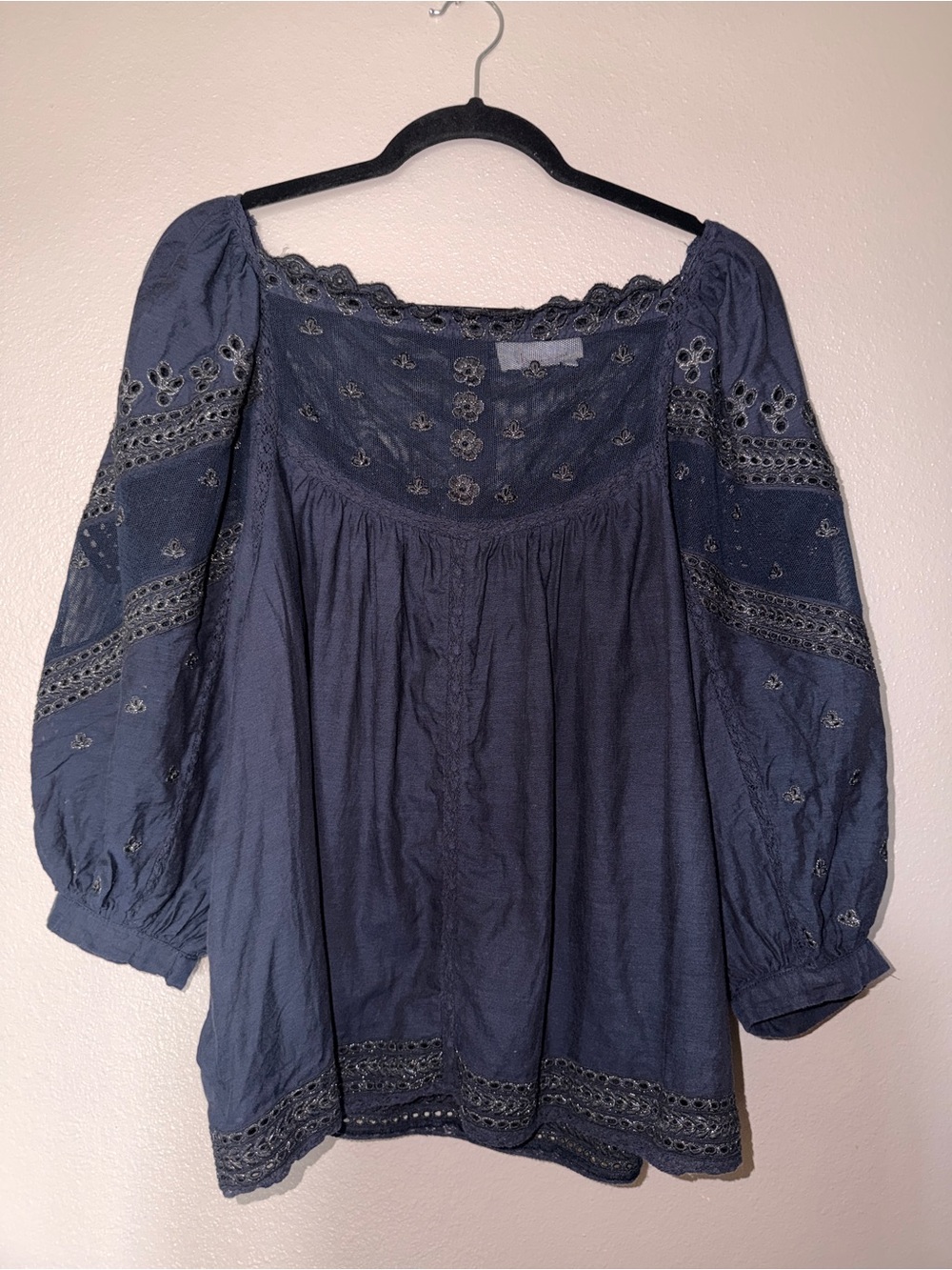 Anthropologie Navy Embroidered Peasant Blouse Size Large Boho Eyelet Top